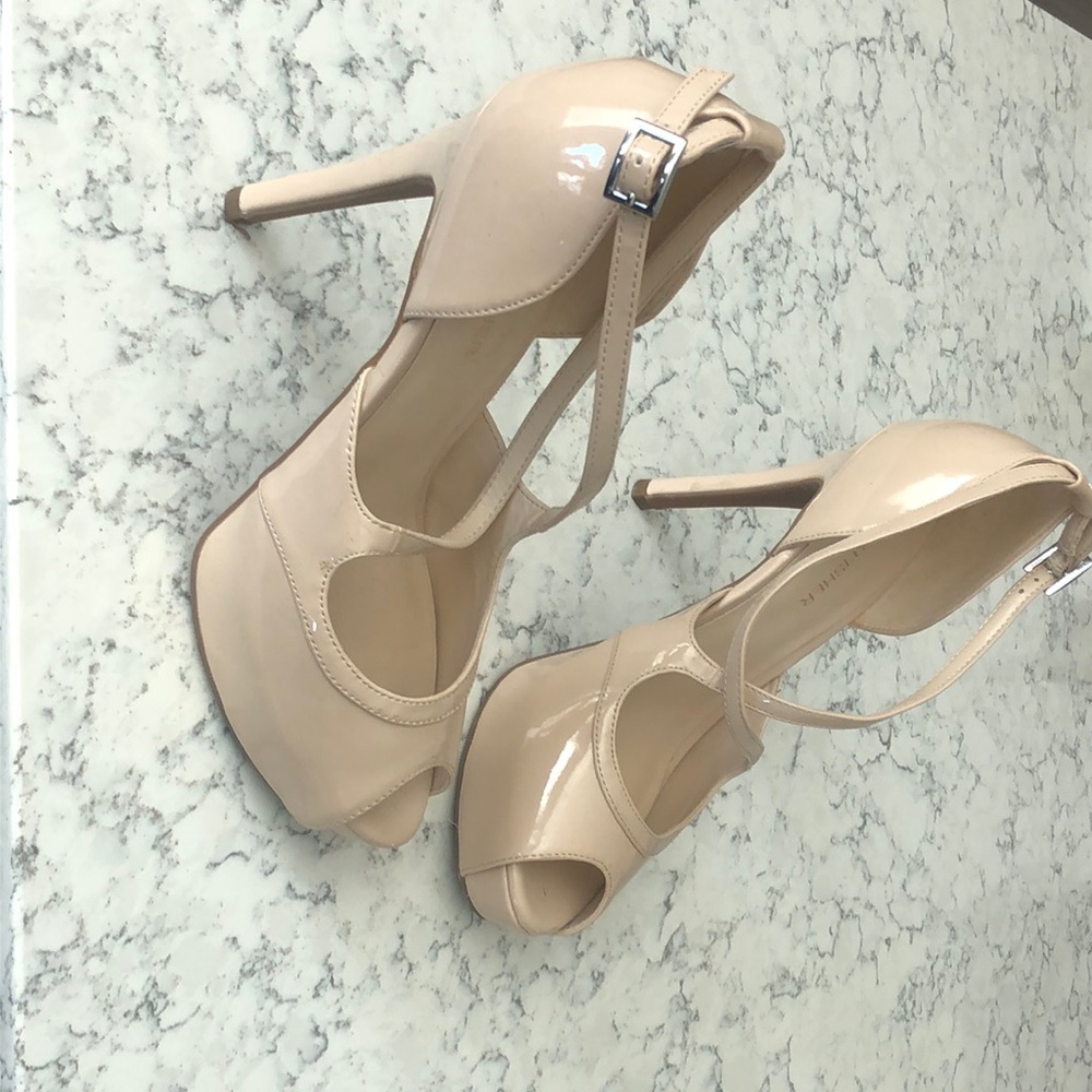 Marc Fisher High Heels Peep Toe Nude 7 leather Women’s Shoes Platform